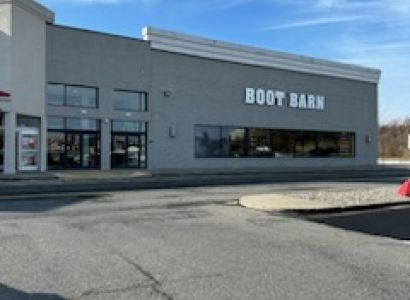 Dunning Farms Shopping Center - Retail Space