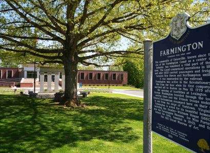 Town Hall, Farmington - Courtesy of Amanda Rubin