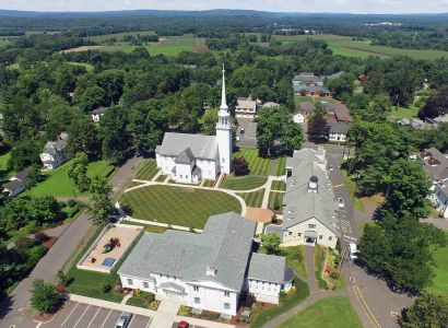 Barney Library (1919) and First Church (1771), Farmington - Courtesy of Amanda Rubin